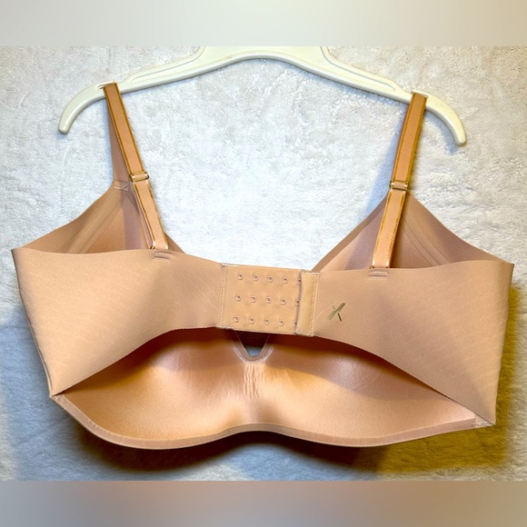 KNIX bra molded cup no underwire supportive size 8 tan beige adjustable straps - Picture 2 of 4